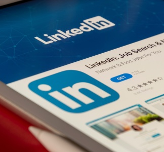 Illustration article : Expert-comptable : comment bien utiliser LinkedIn